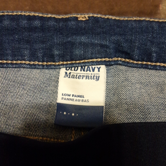 Old Navy maternity denim shorts, low panel - Picture 2 of 7